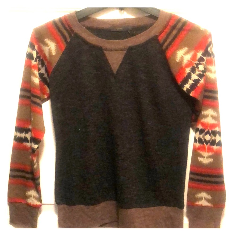 THML Sweater